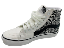 Load image into Gallery viewer, VANS SK8-HI (PYTHON)